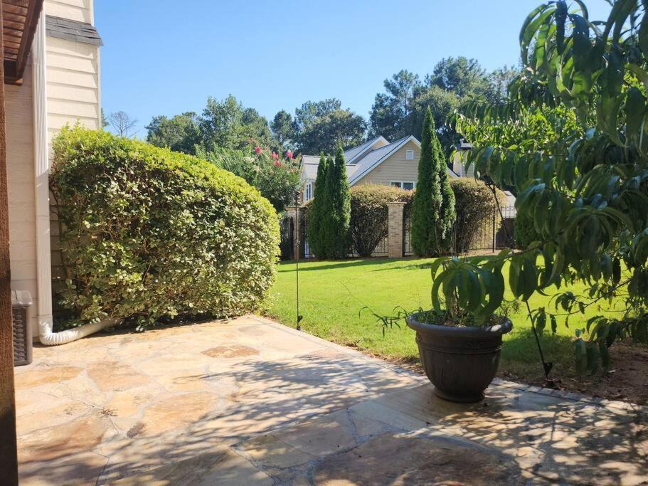 Vila 2,298Sqft-King Bed-Bbq-Gbps-W/D Snellville Exteriér fotografie